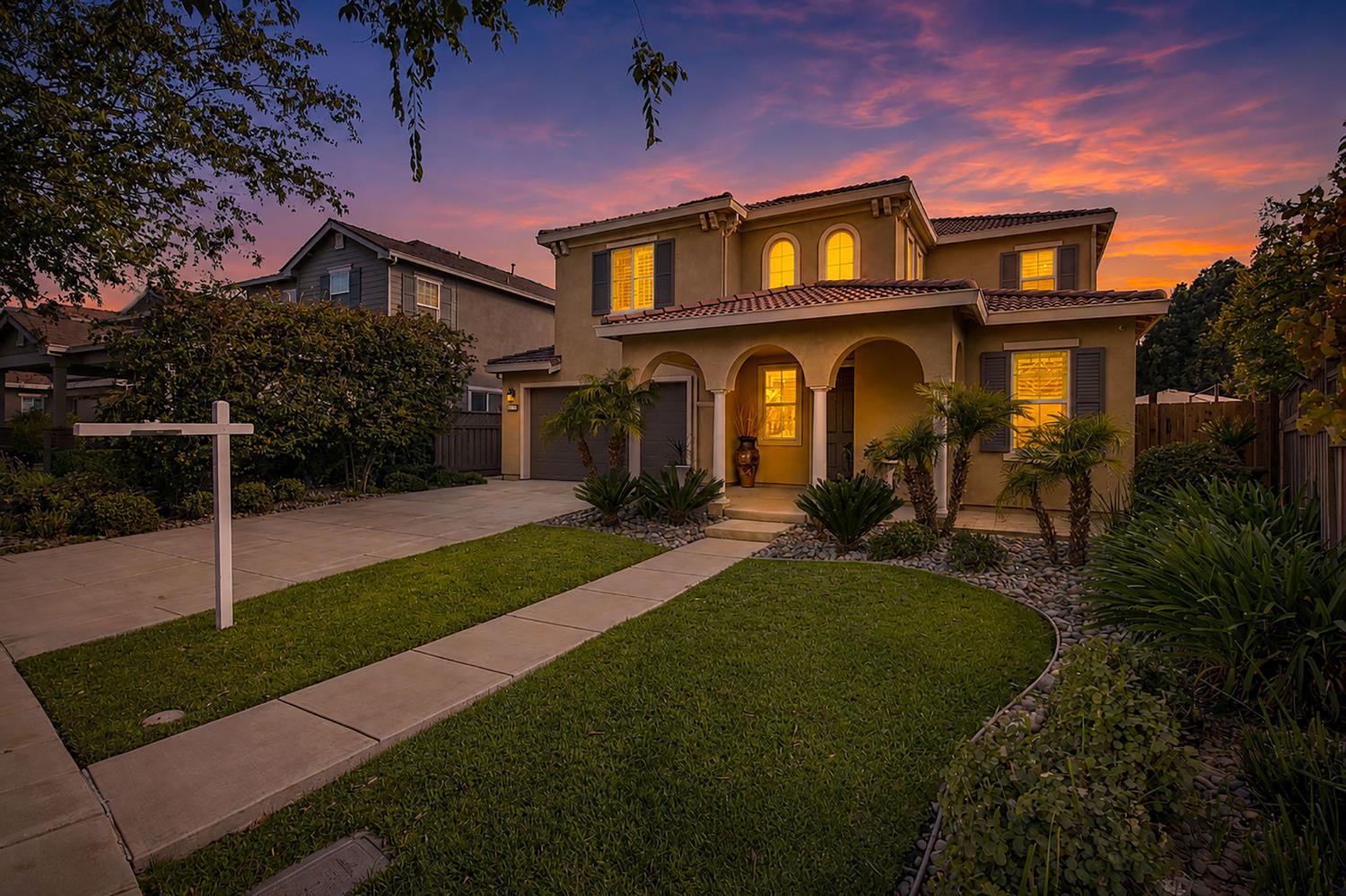 759 W Plumas Court