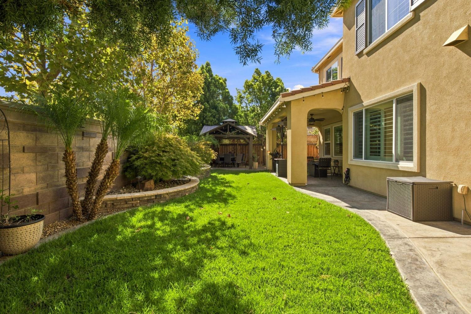 759 W Plumas Court