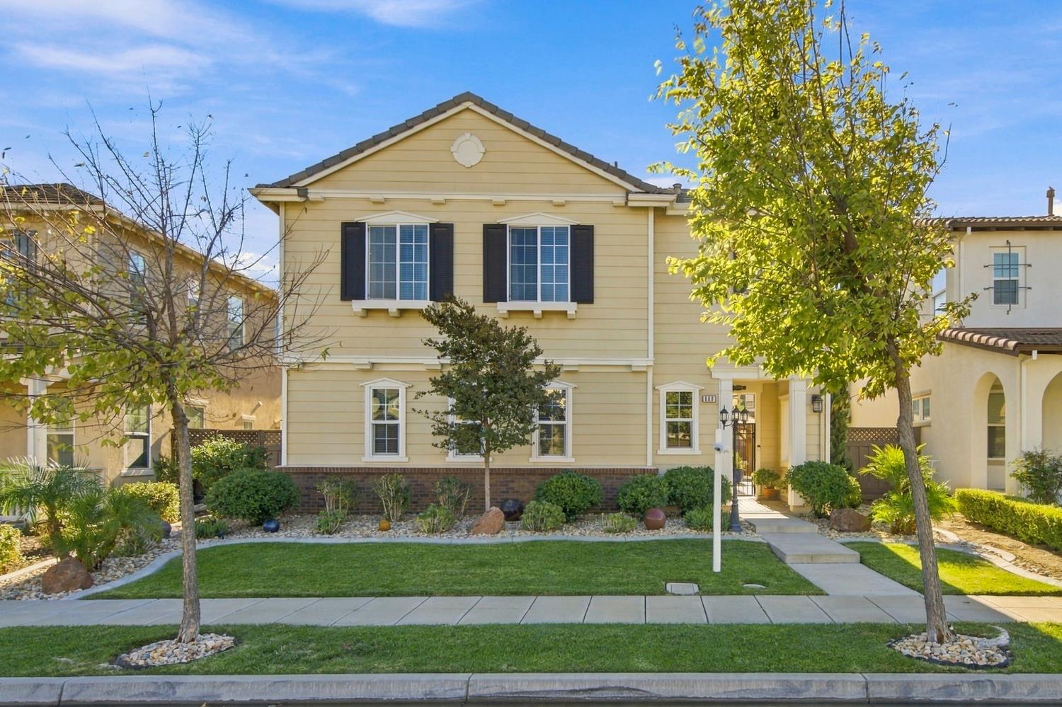 668 N San Marcos Drive
