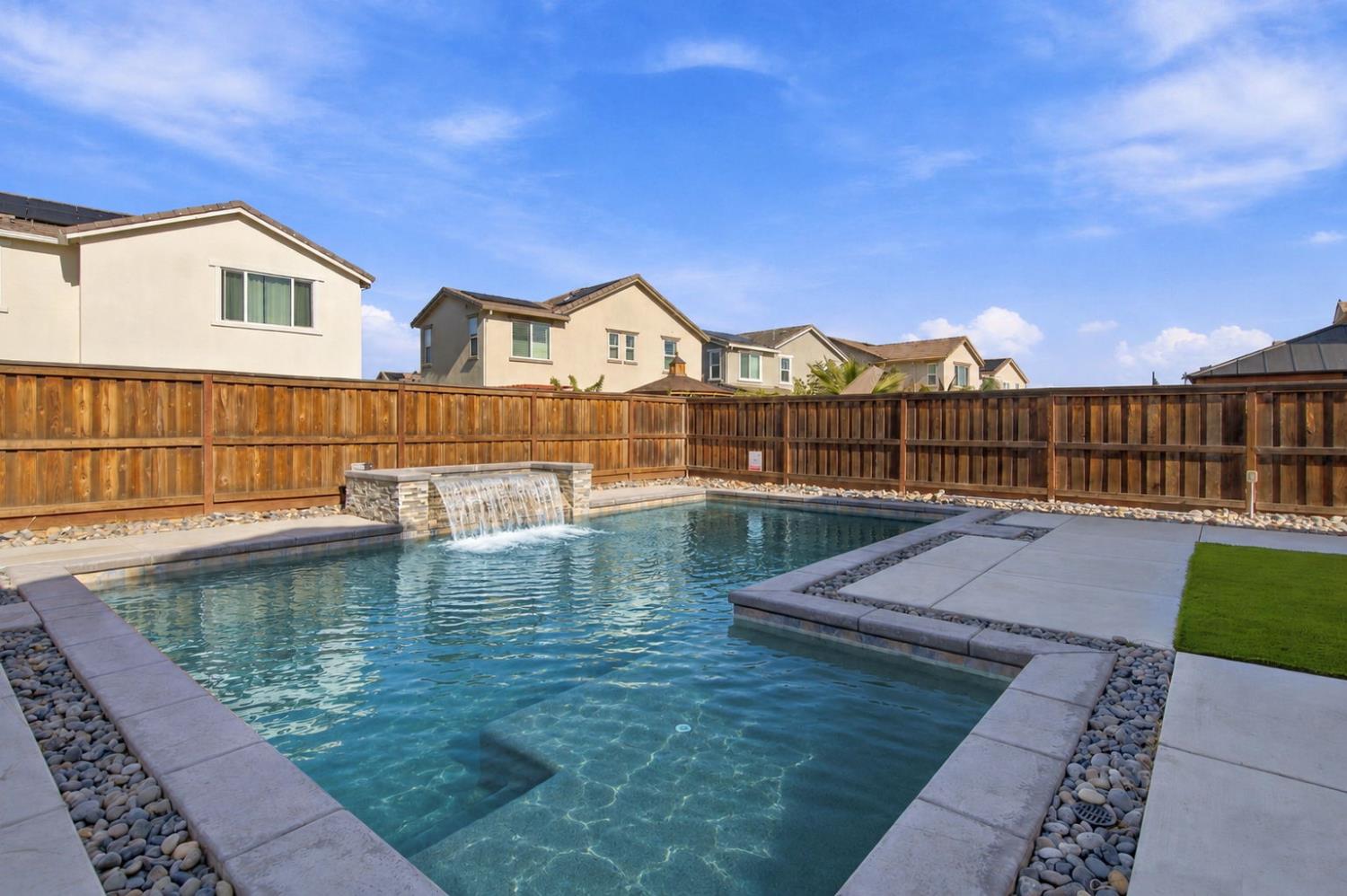 17479 Graceada Lane