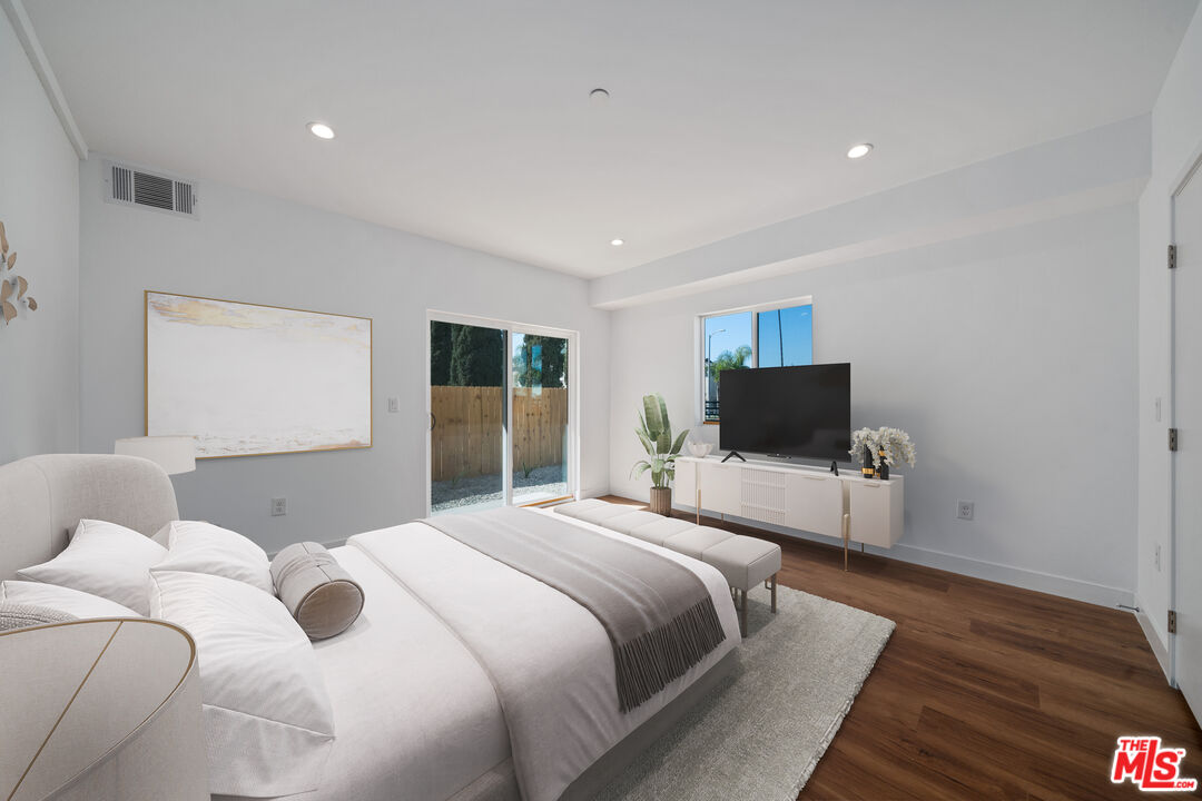 6334 Beck Ave Unit: 6334