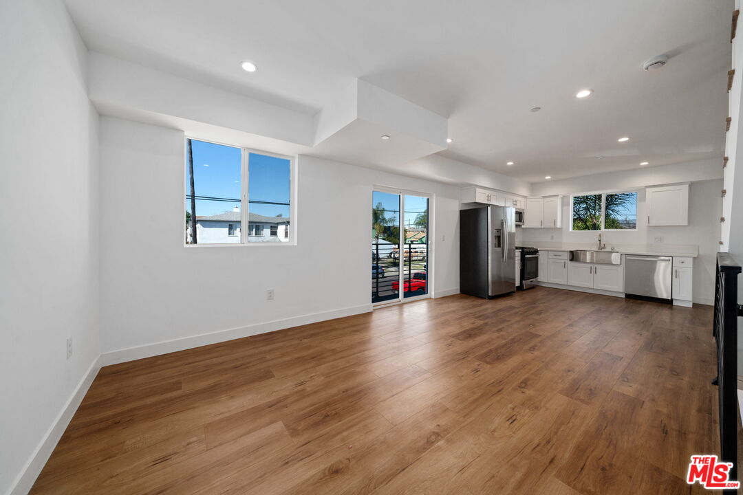 6334 Beck Ave Unit: 6334