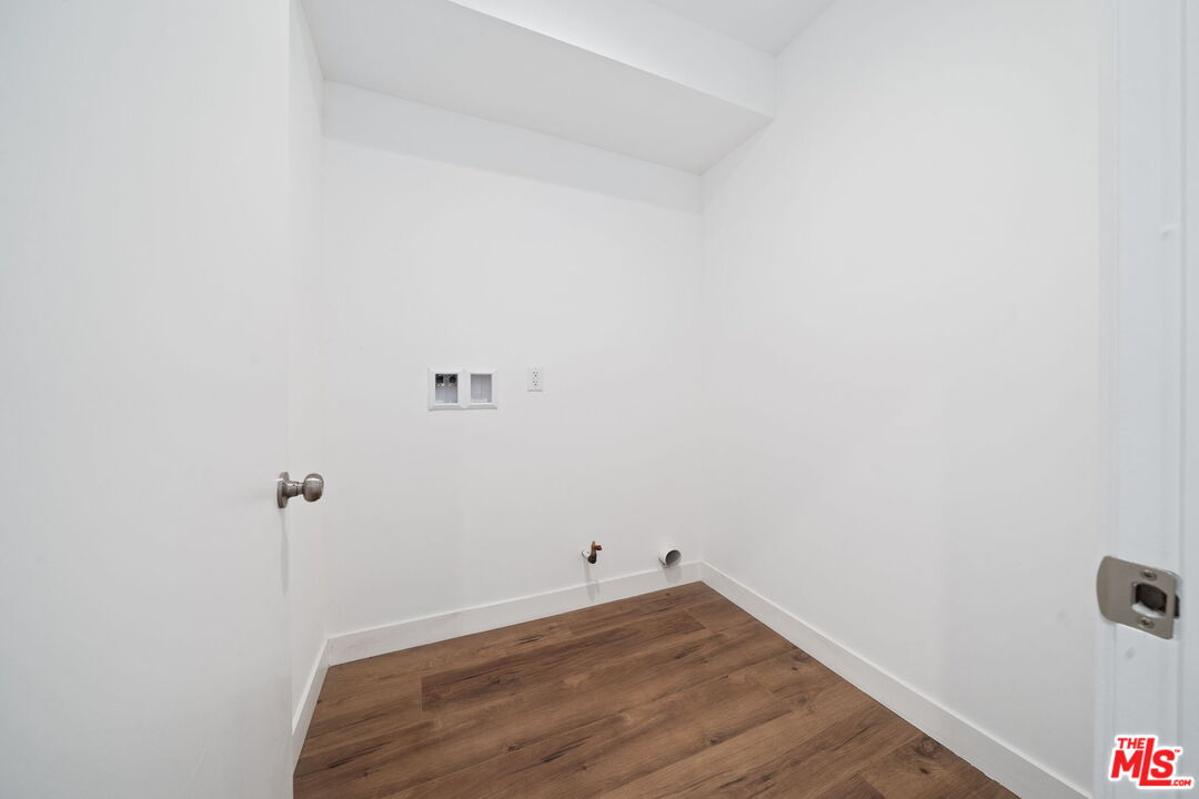 6334 Beck Ave Unit: 6334