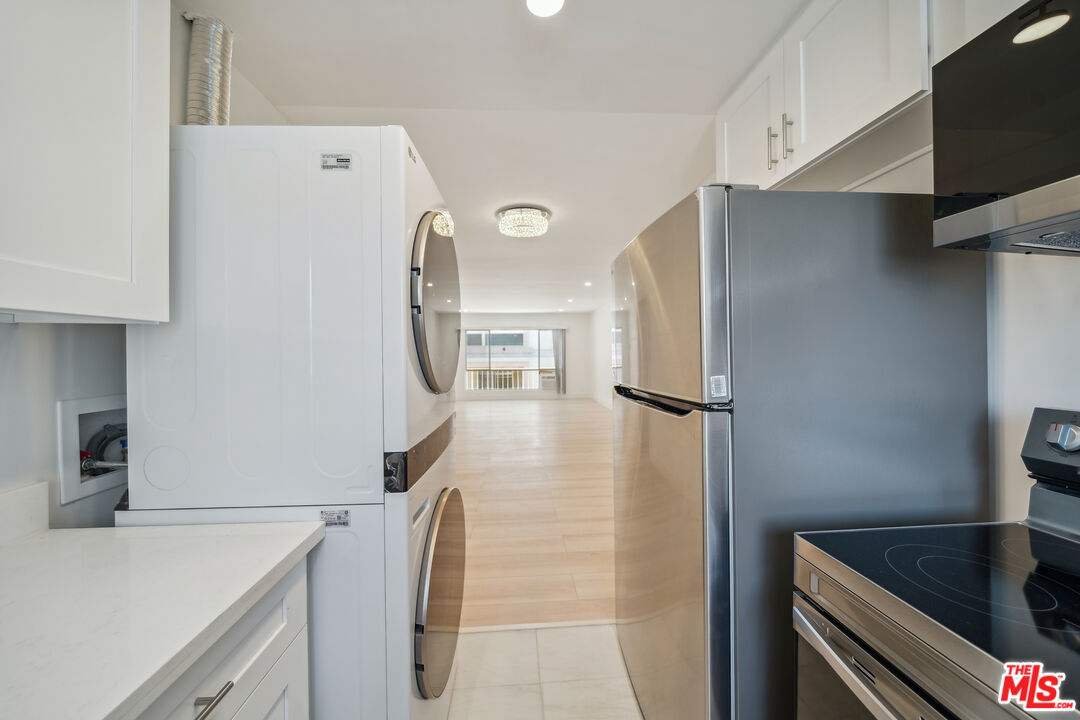 326 S Serrano Ave Unit: 9