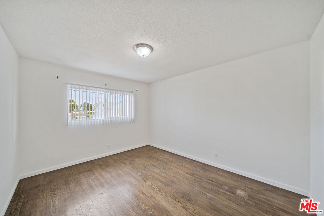 2314 S Corning Unit: 9