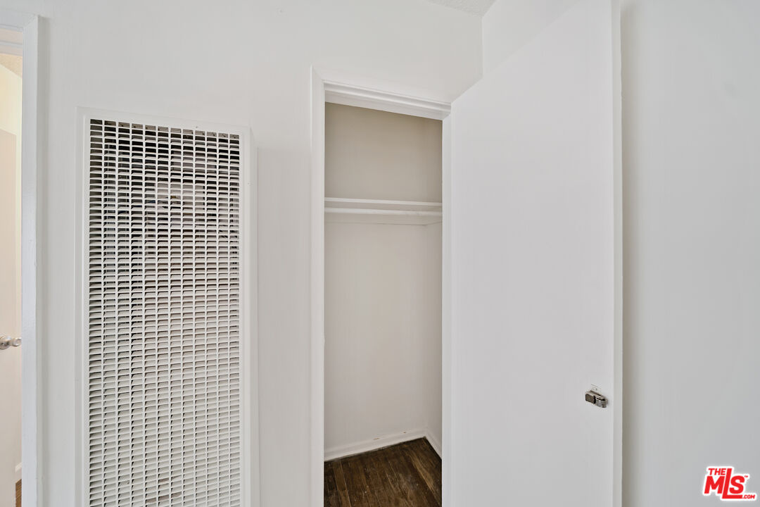 2314 S Corning Unit: 9