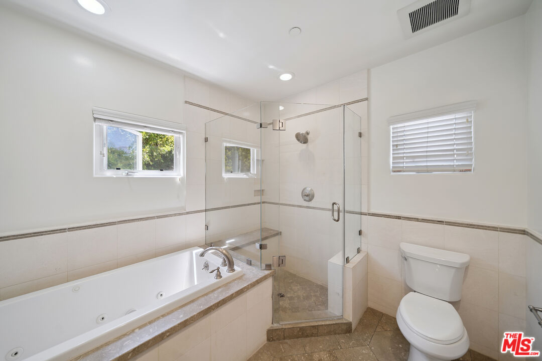 1529 S Beverly Dr. Unit: 1