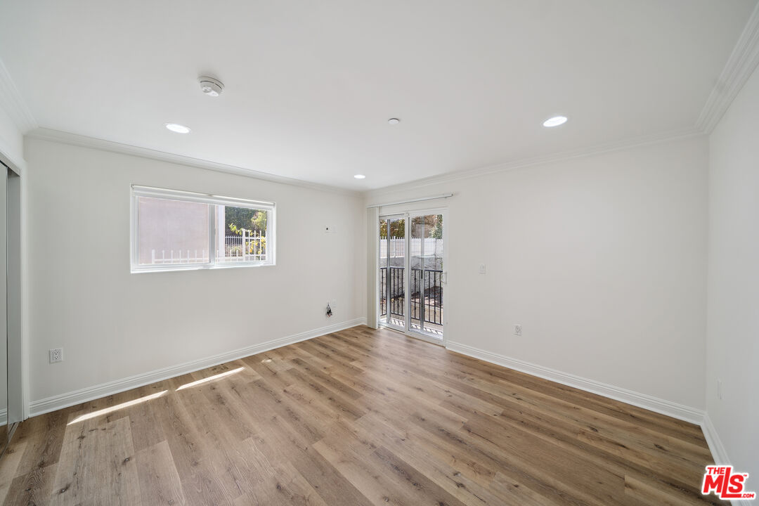1529 S Beverly Dr. Unit: 1
