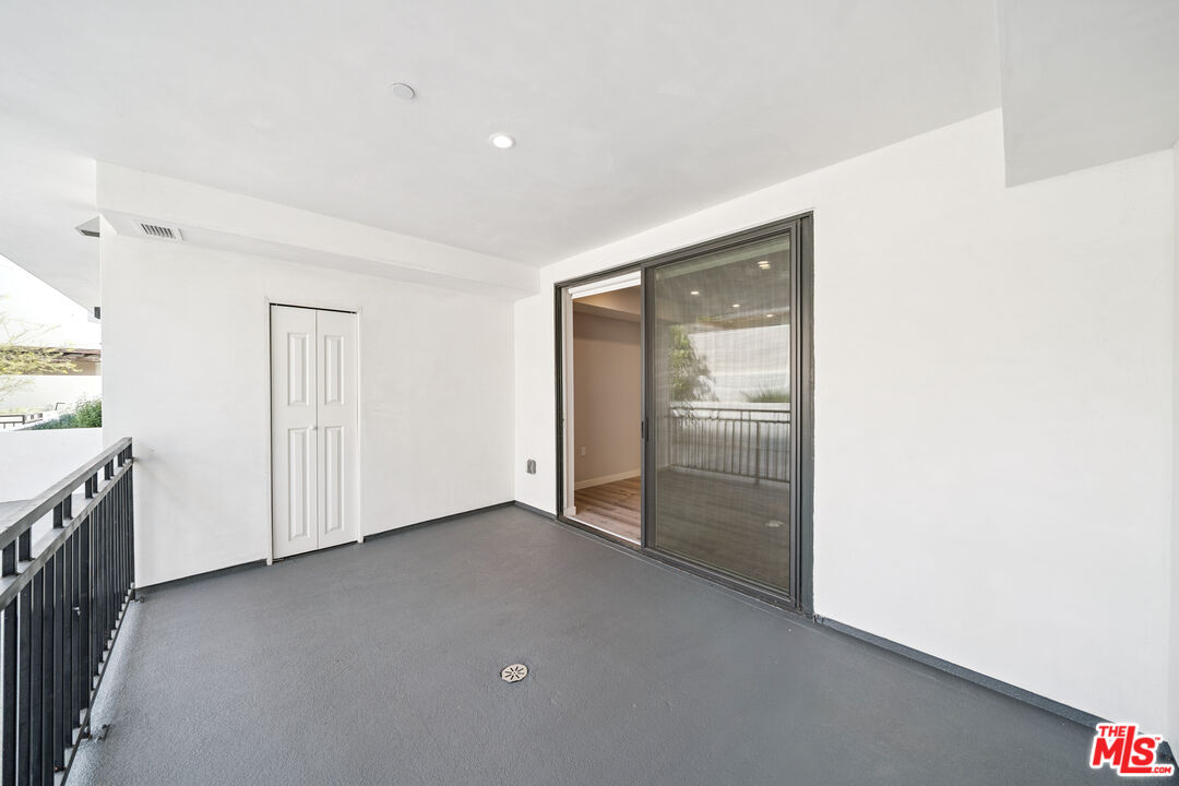 1226 S Bedford St Unit: 103