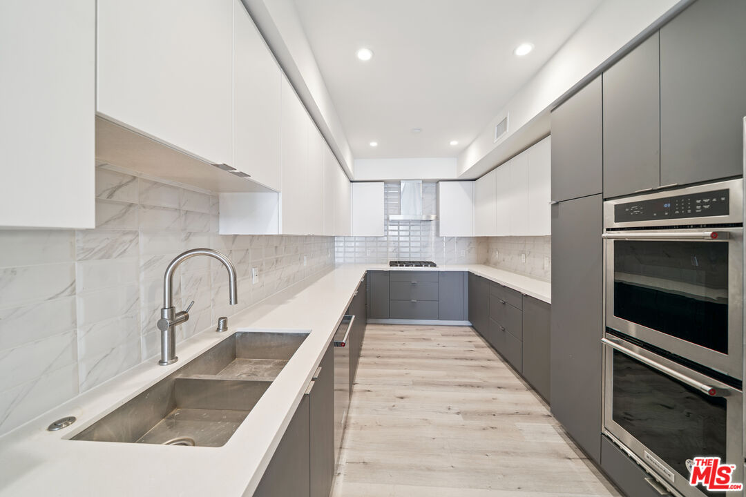 1226 S Bedford St Unit: 103