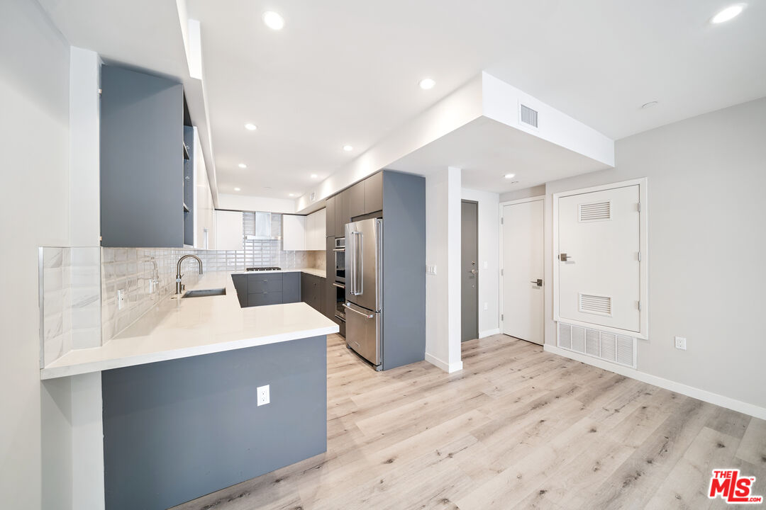 1226 S Bedford St Unit: 103