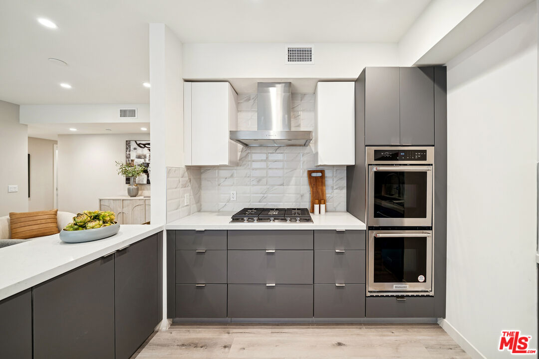 1051 S Corning St Unit: 204