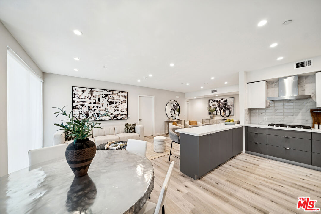 1051 S Corning St Unit: 204