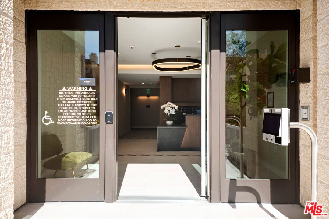 160 N La Peer Dr Unit: 203