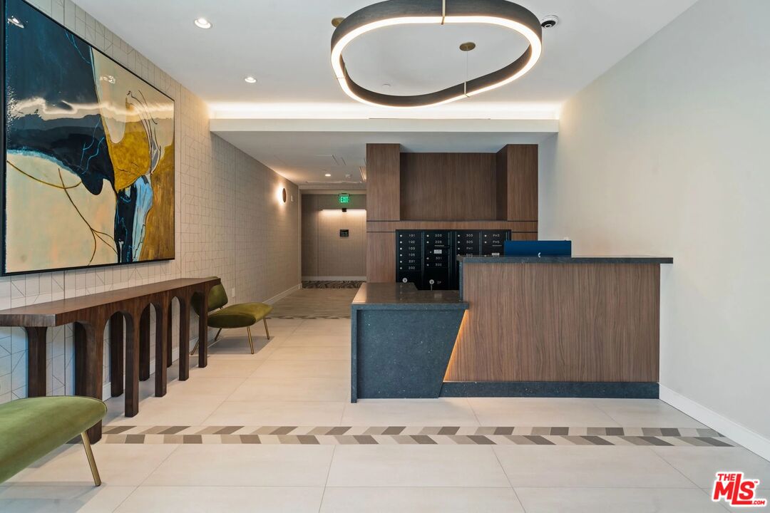 160 N La Peer Dr Unit: 203