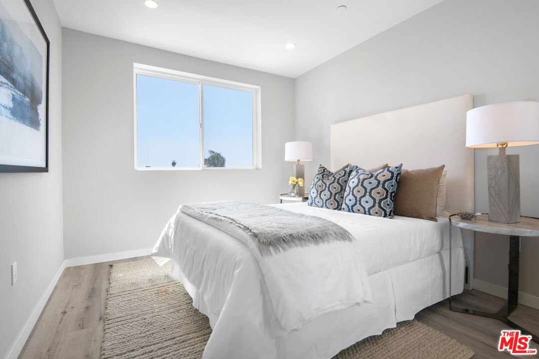 1226 S Bedford St Unit: 302