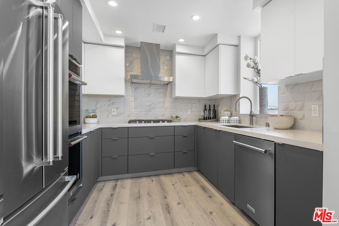 1226 S Bedford St Unit: 302