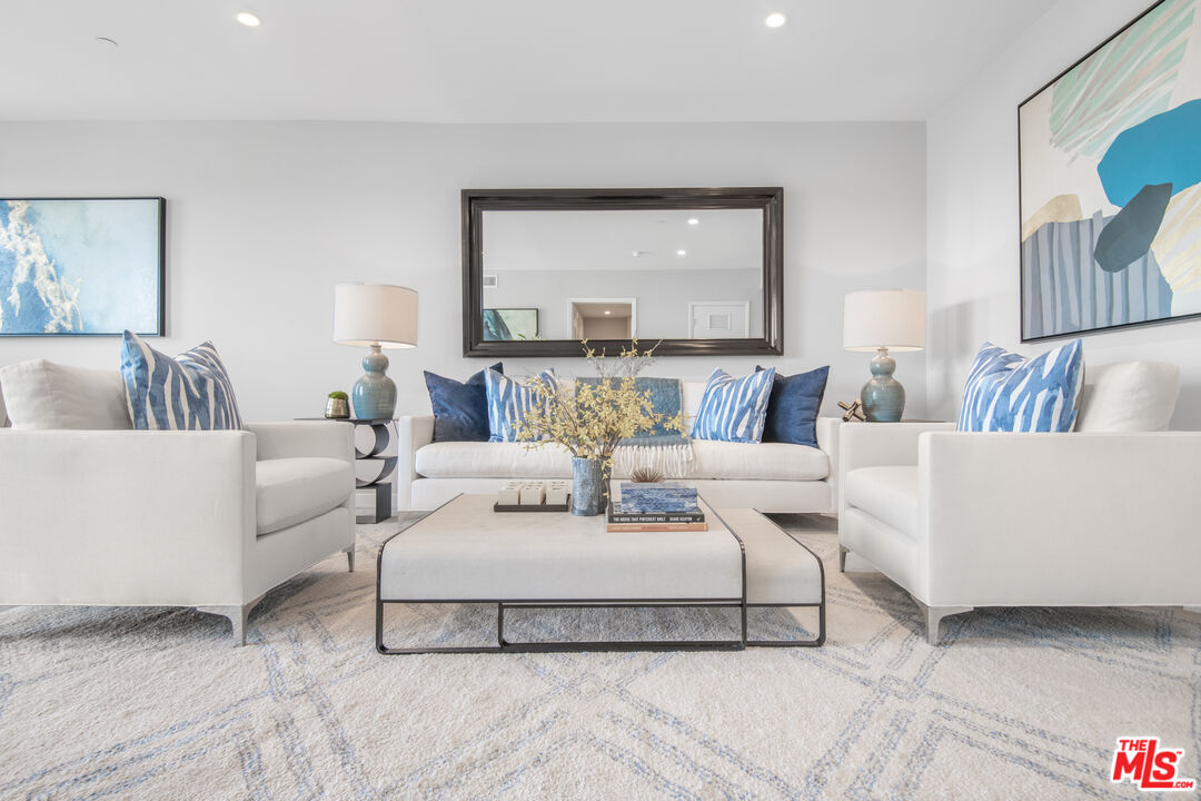 1226 S Bedford St Unit: 302