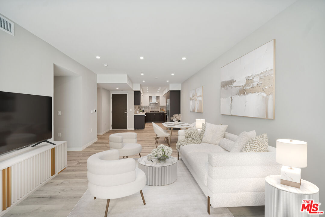 1051 S Corning St Unit: 102