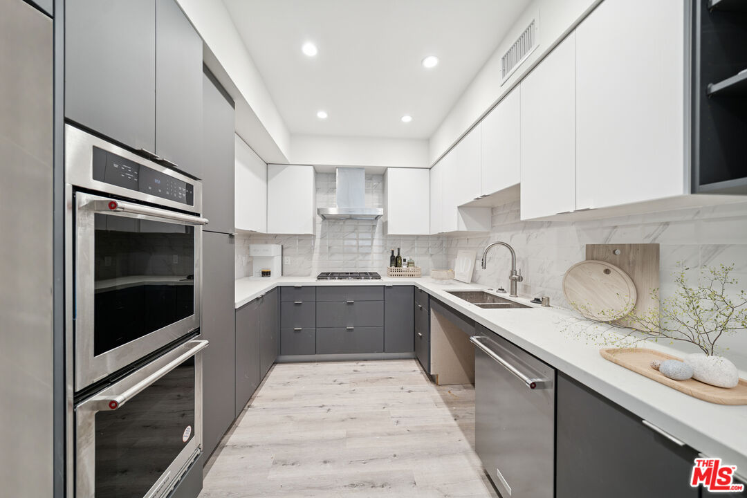 1051 S Corning St Unit: 103