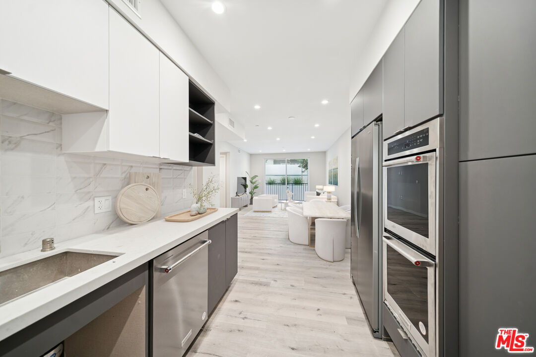 1051 S Corning St Unit: 103