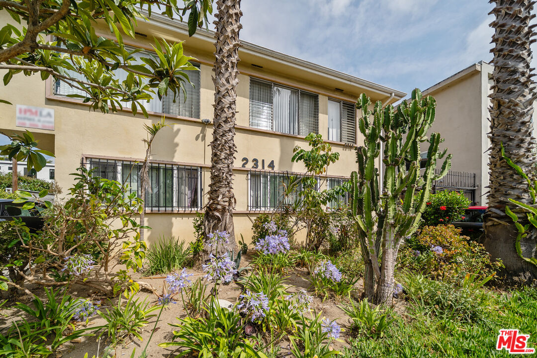 2314 S Corning Unit: 3