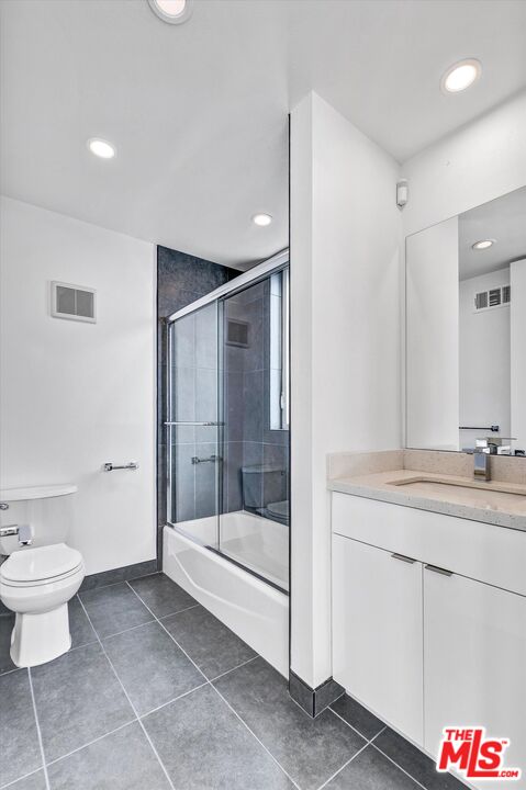 4525 St. Elmo Dr Unit: 4523 1/2