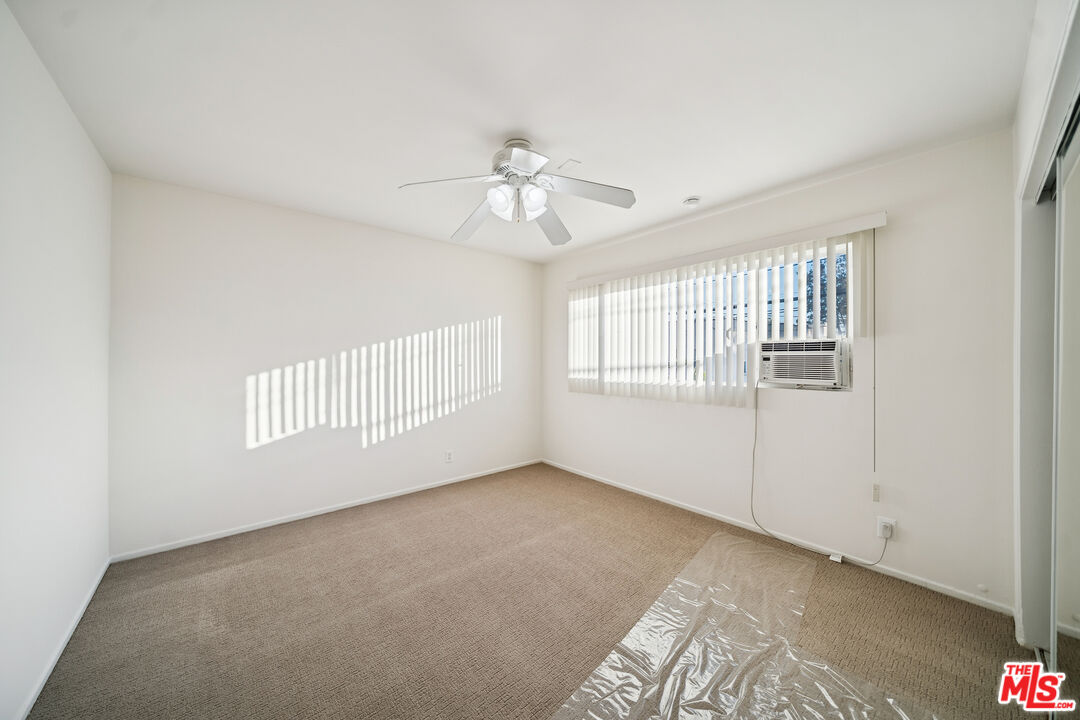 8442 Blackburn Unit: 8