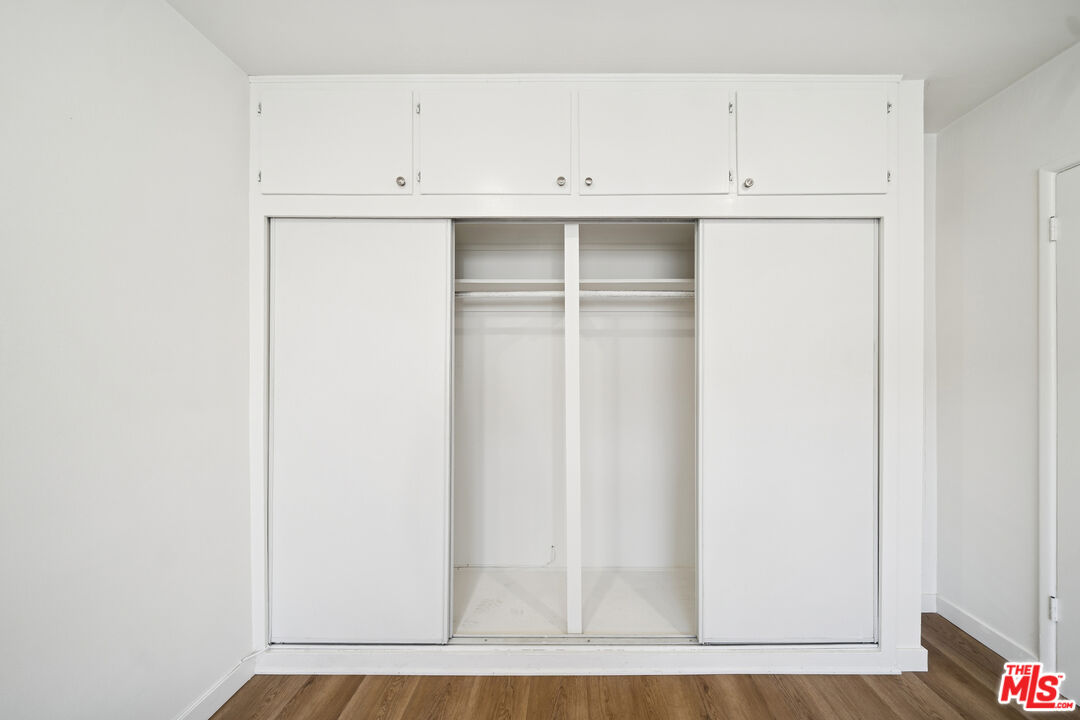 1206 N Hayworth Unit: 10