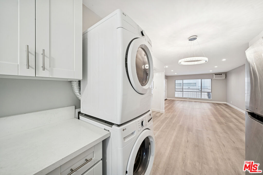 326 S Serrano Ave Unit: 4