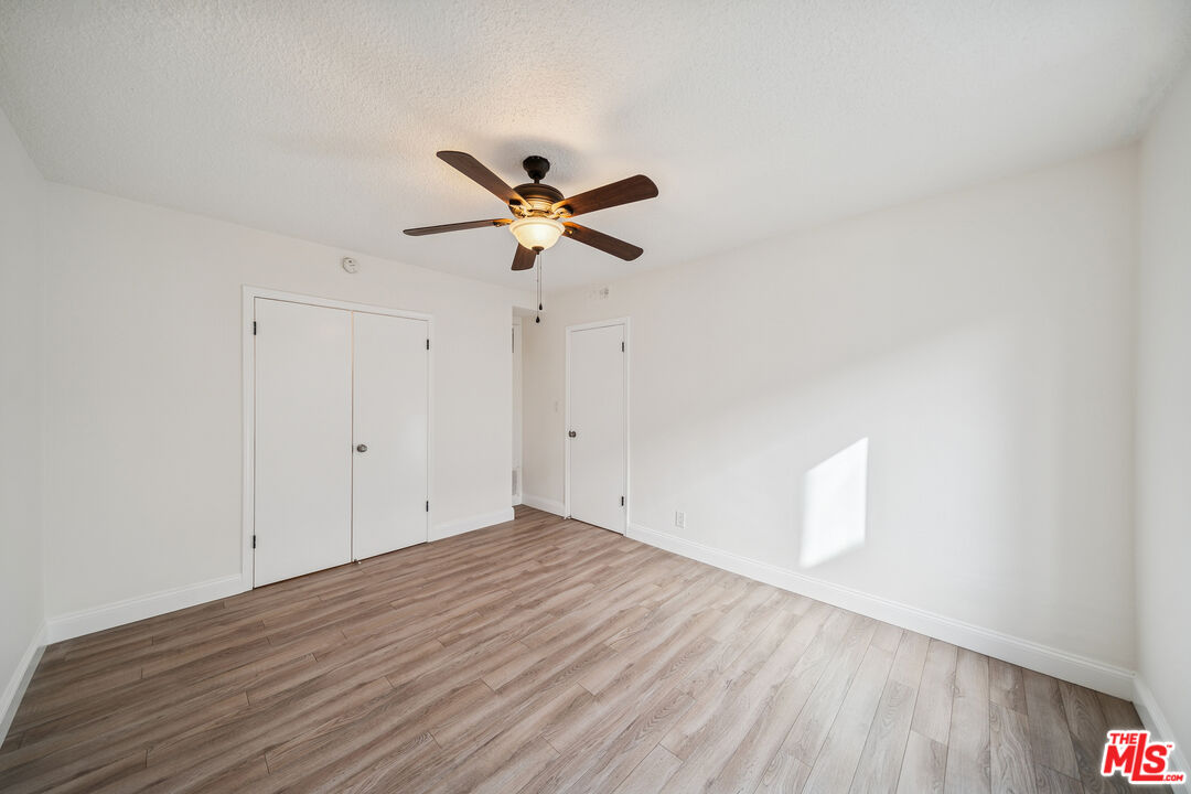 1215 N Hayworth Ave Unit: 104