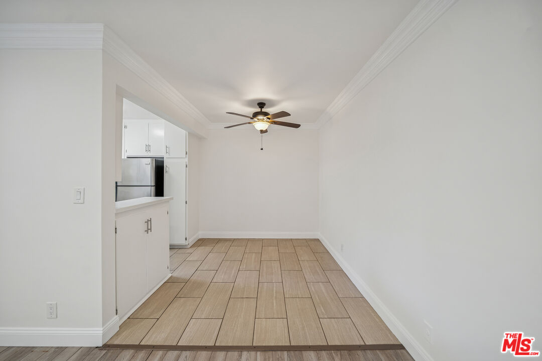 1215 N Hayworth Ave Unit: 104