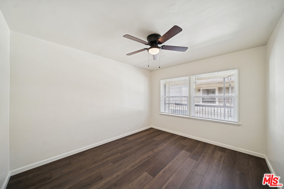 5319 Vantage Ave Unit: 5