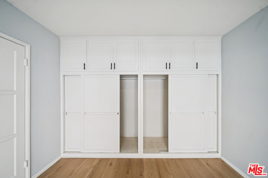 1270 N Havenhurst Dr Unit: 12