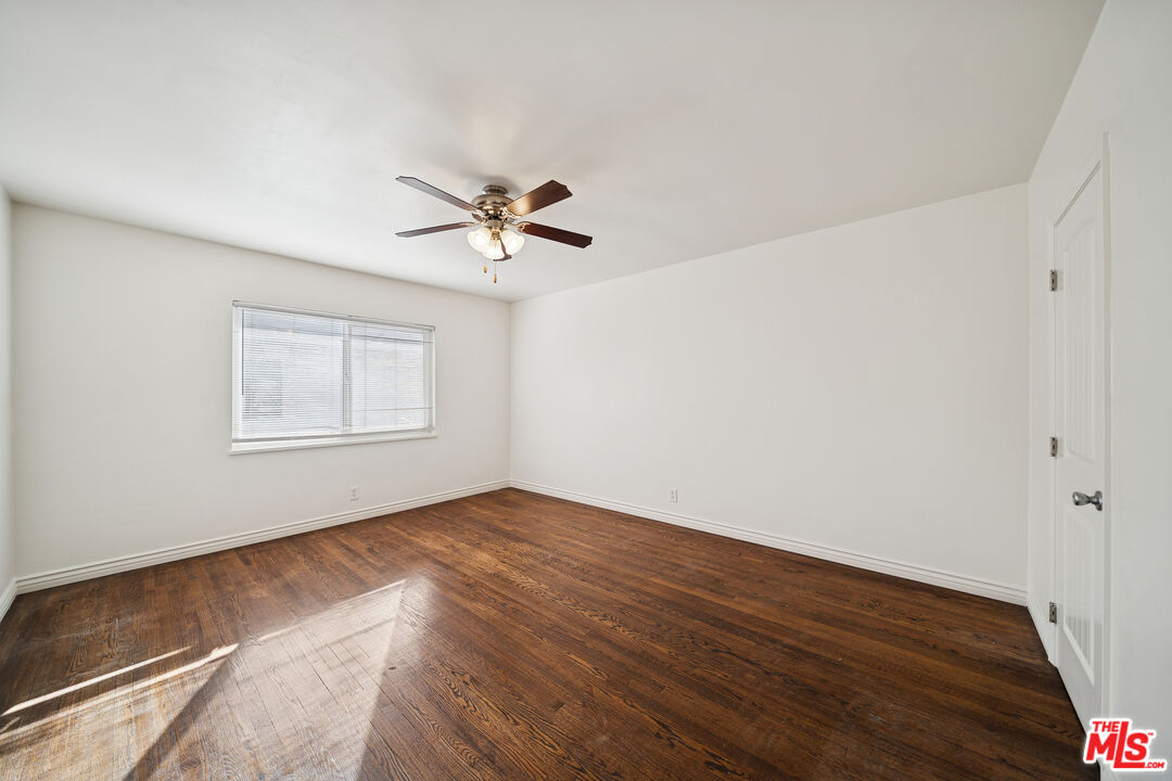 3652 Carmona Ave Unit: 6