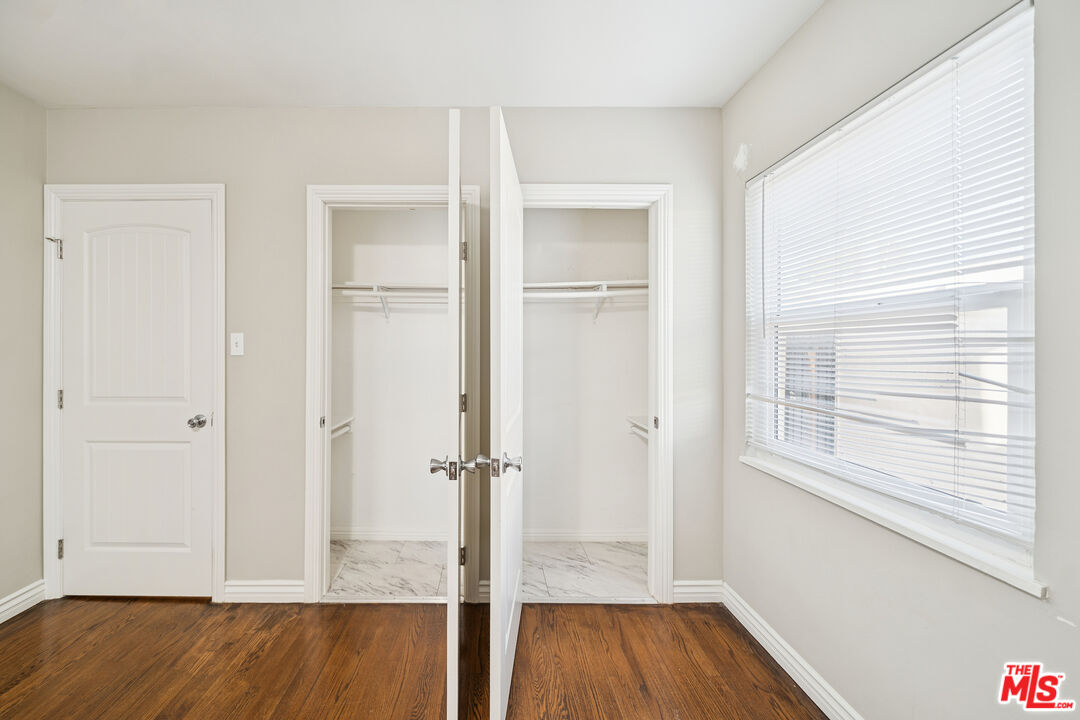 3652 Carmona Ave Unit: 7