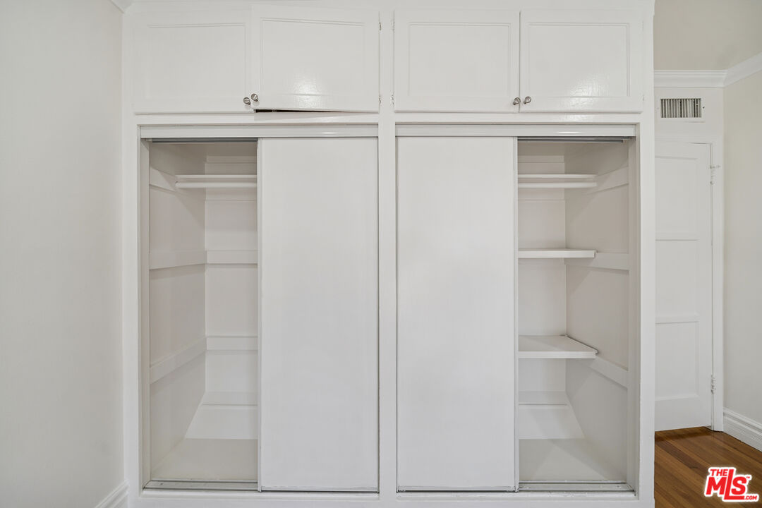 112 S Detriot St Unit: 112