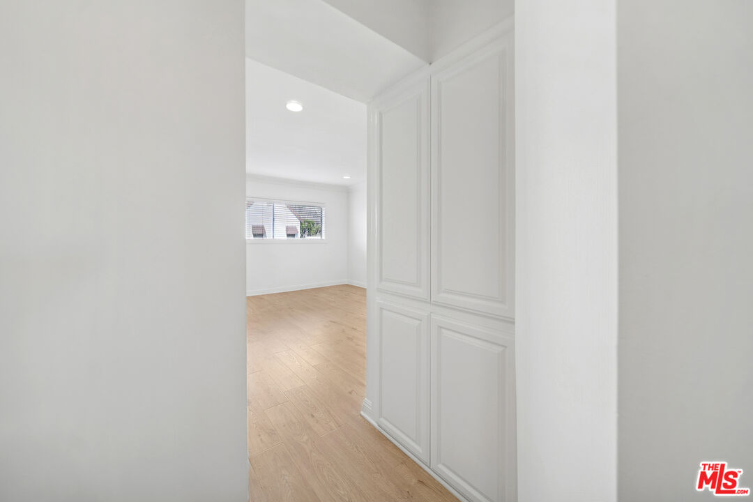 133 N Swall Dr Unit: 203