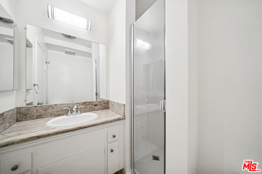 7548 Hampton Unit: 205