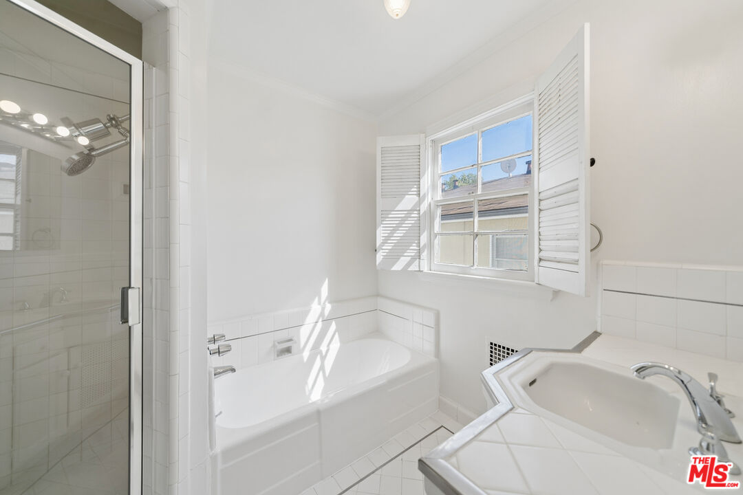 1284 S Beverly Glen Blvd