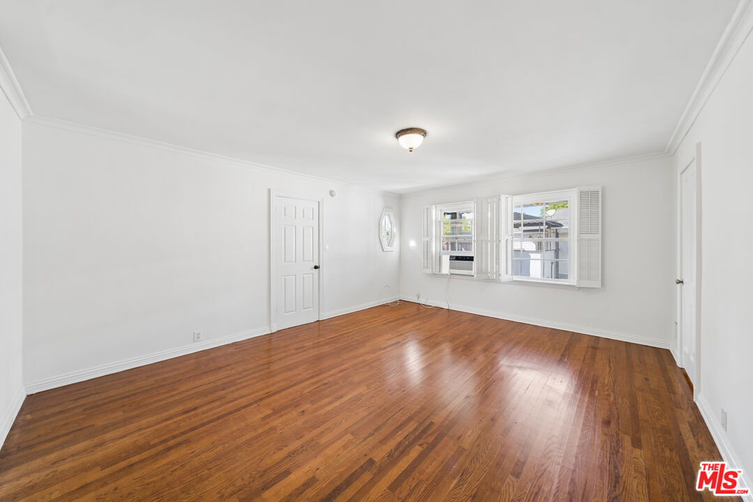 1284 S Beverly Glen Blvd