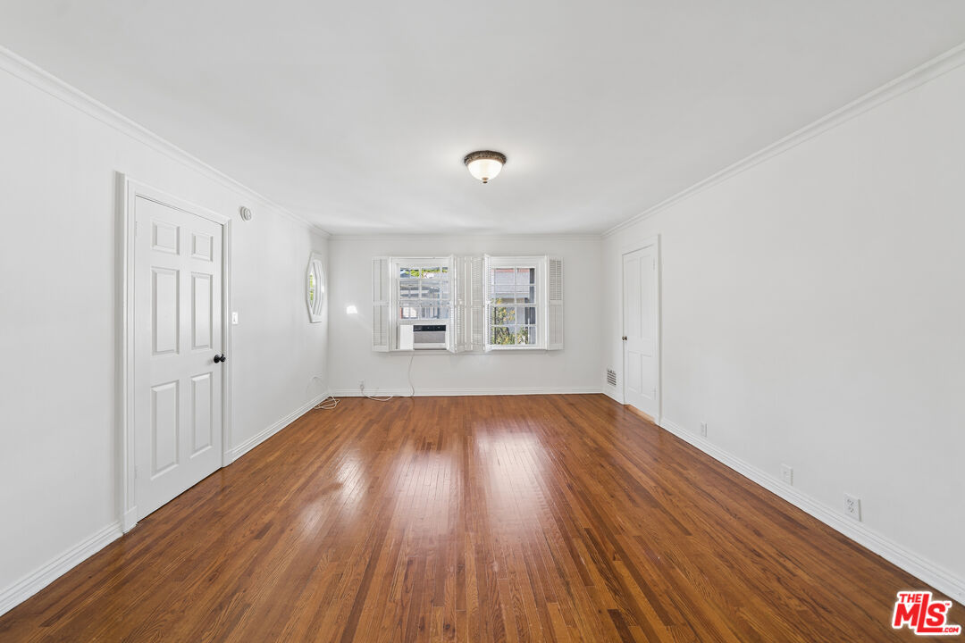 1284 S Beverly Glen Blvd