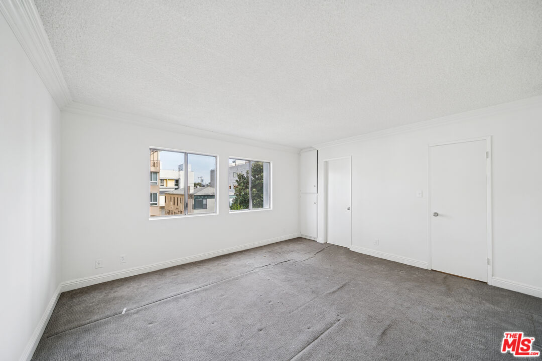 131 N Orlando Ave Unit: 201