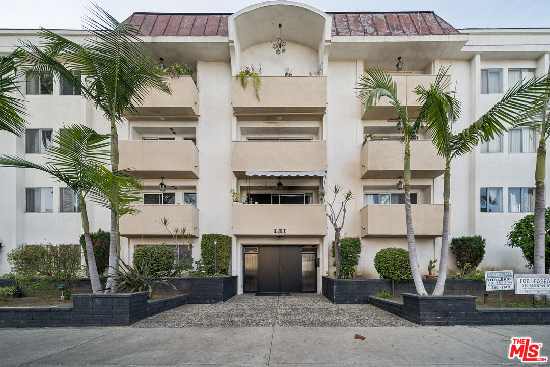 131 N Orlando Ave Unit: 201