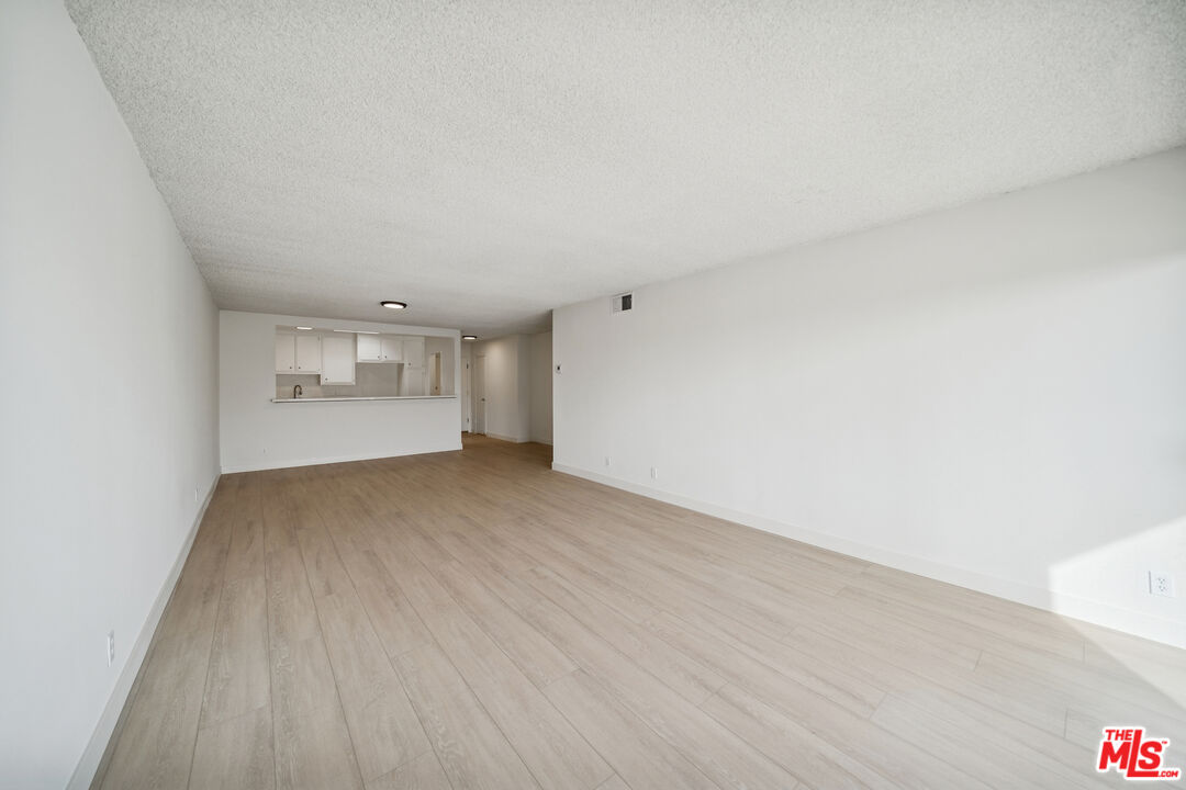 131 N Orlando Ave Unit: 302