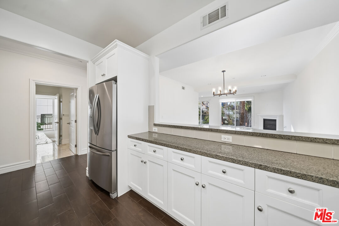 1050 S Holt Ave Unit: 203