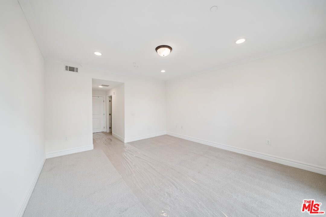 1050 S Holt Ave Unit: 203