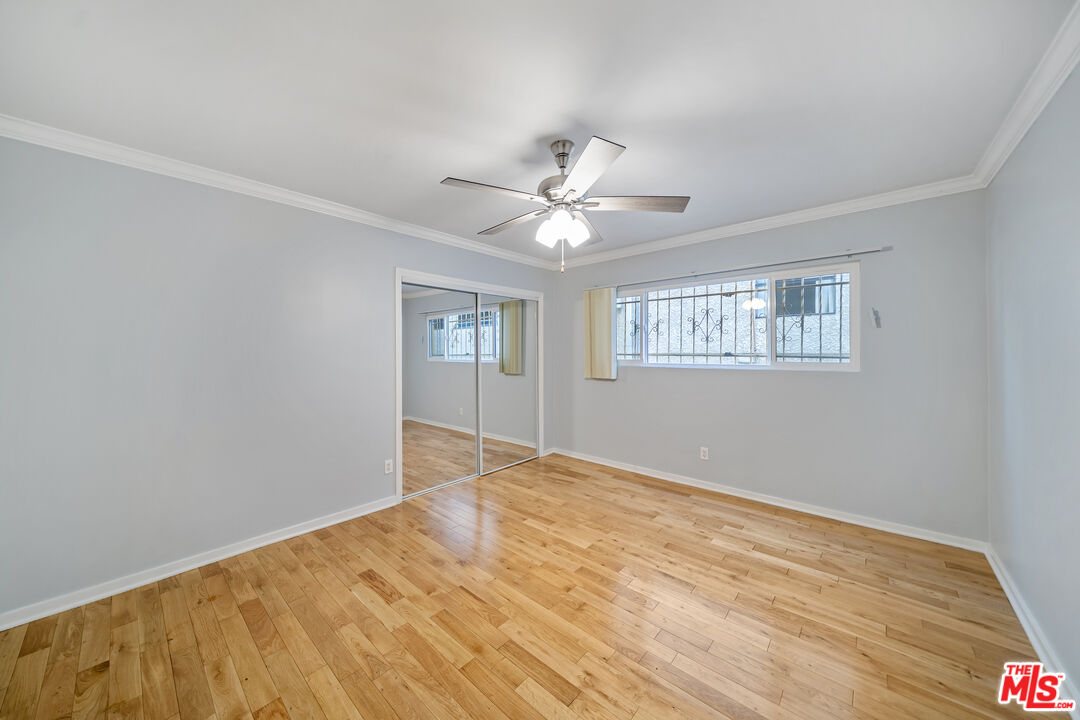 7032 Lanewood Ave Unit: 101