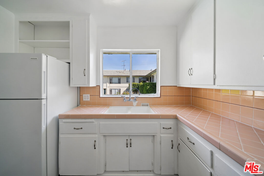 1308 Havenhurst Dr Unit: 19