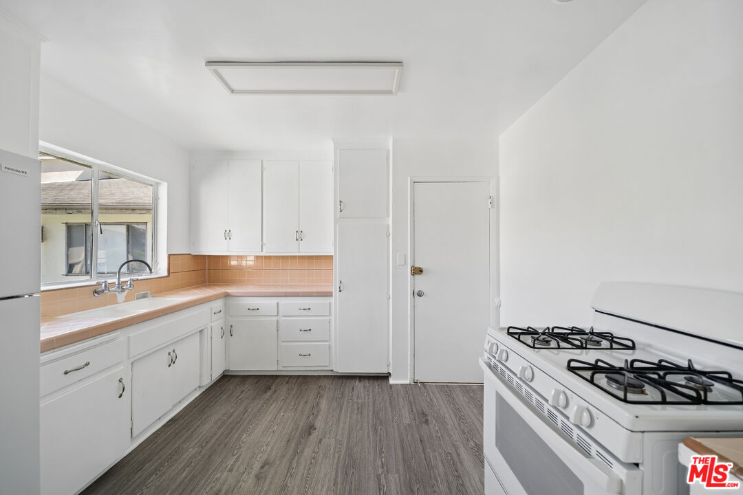 1308 Havenhurst Dr Unit: 19